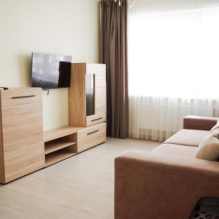 Chiernomorskie Apartamenty Odessa Esterno foto